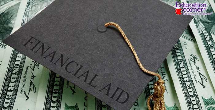 Navigating financial aid for college